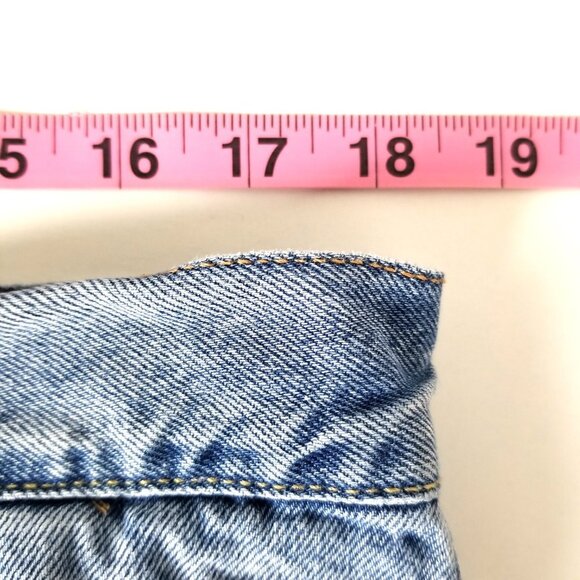 & Denim Blue Distressed Mens Sz 36 Ripped Button Fly Straight Fit Raw Hem Shorts - Picture 9 of 10